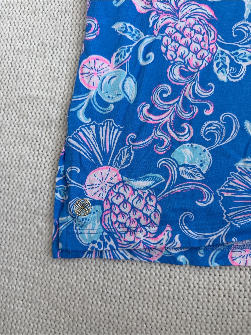 Lilly Pulitzer Meredith Short Sleeve Tee in Sunwashed Blue Citrus Crush Size Med - Picture 4 of 9